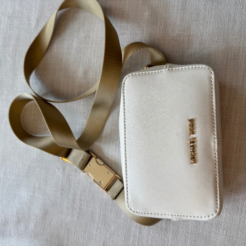 Michael Kors belt bag